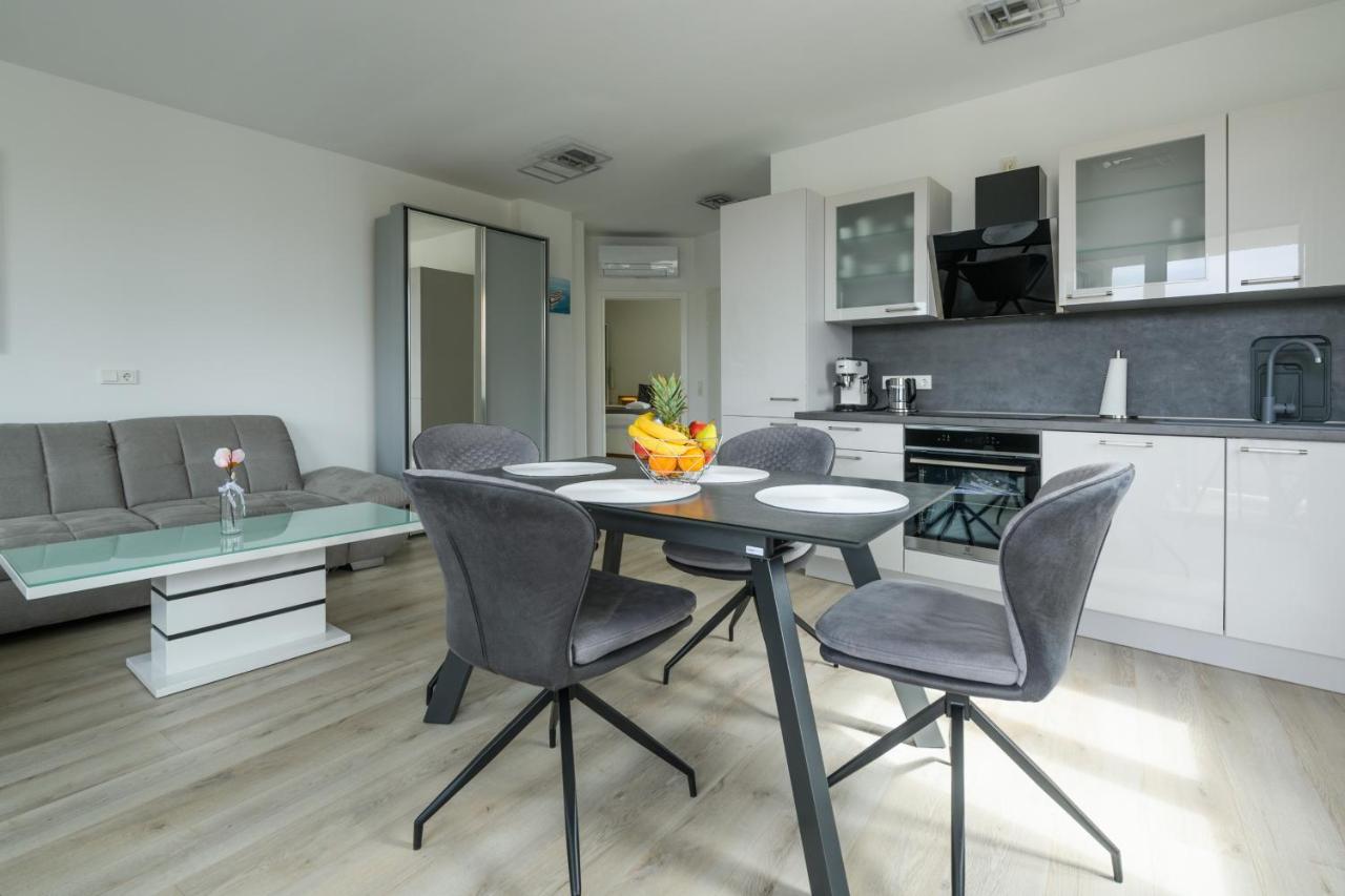 Ma Premantura Luxury Apartments Ferienwohnung Unterkunft - Premantura Pula Istria エクステリア 写真